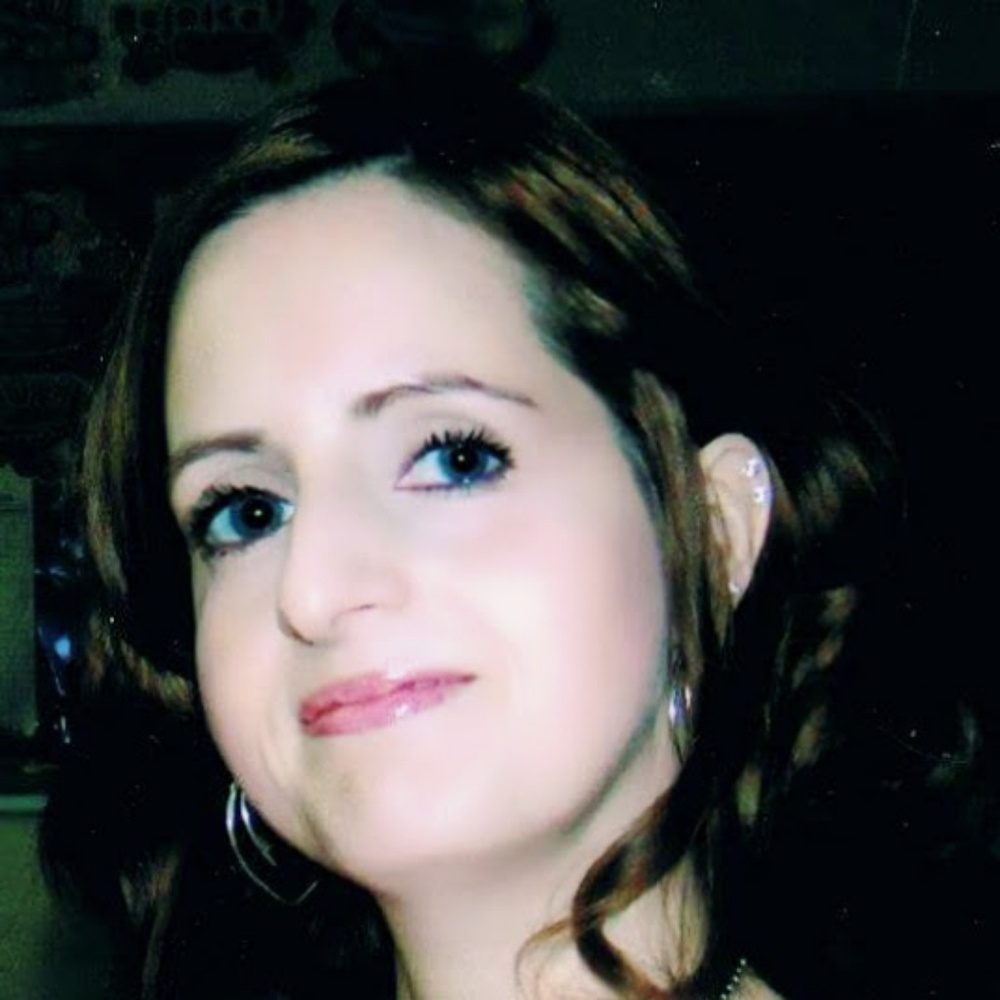 Meet your Posher, Kimberly. - Picture 5 of 8